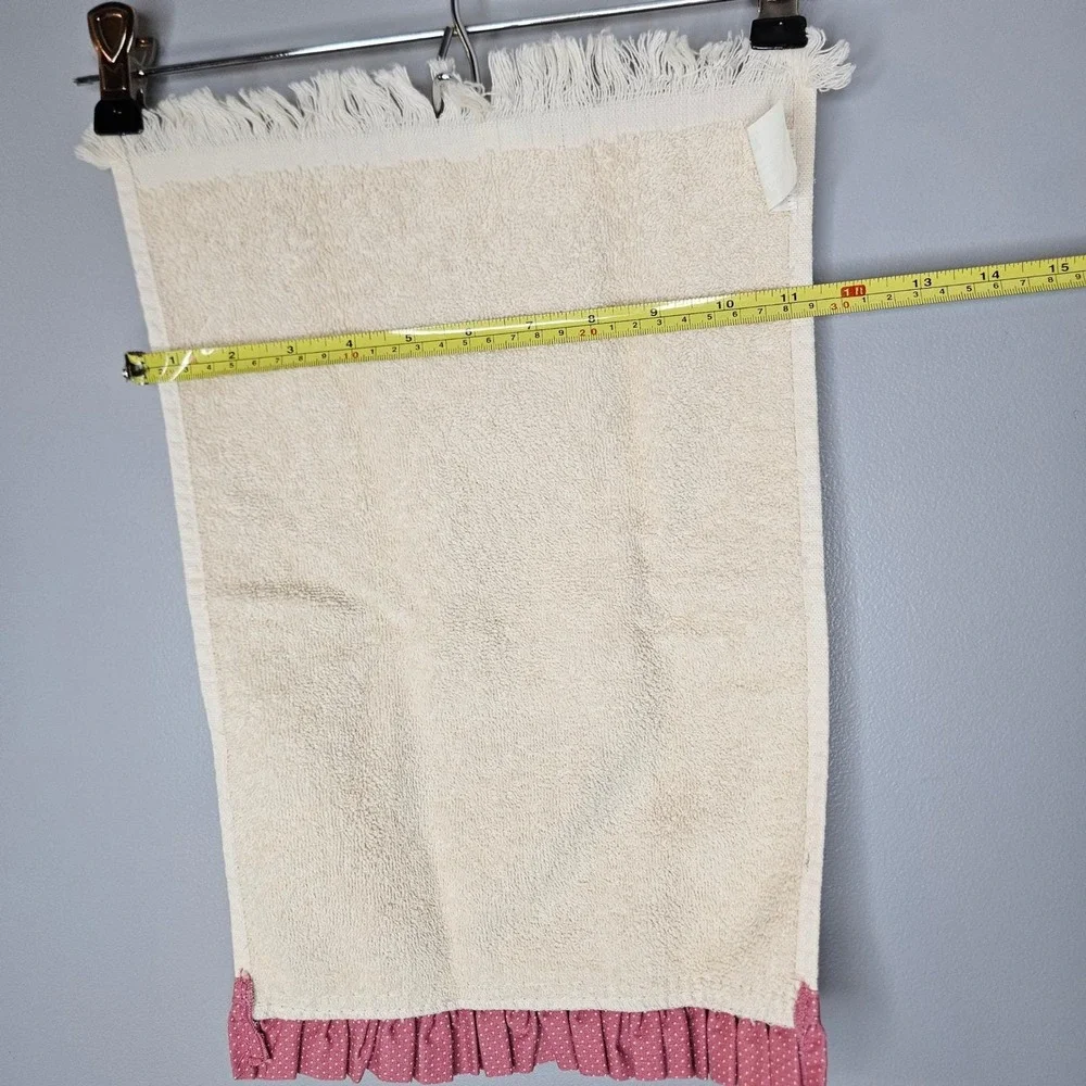 Vintage Cannon Hand Towel Made in USA Cotton Country House Hedgehog Ruffle Trim